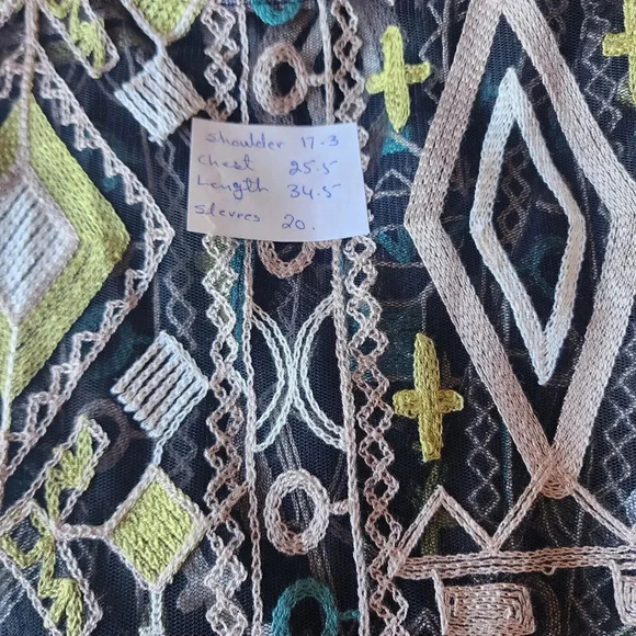 Catherine Top Women's Black Green 3/4 Sleeve Aztec Pattern Kimono Embroidered - Picture 5 of 11